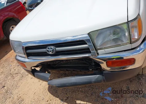 1998 Toyota 4Runner Limited from USA, damaged, VIN JT3HN87R2W0165861